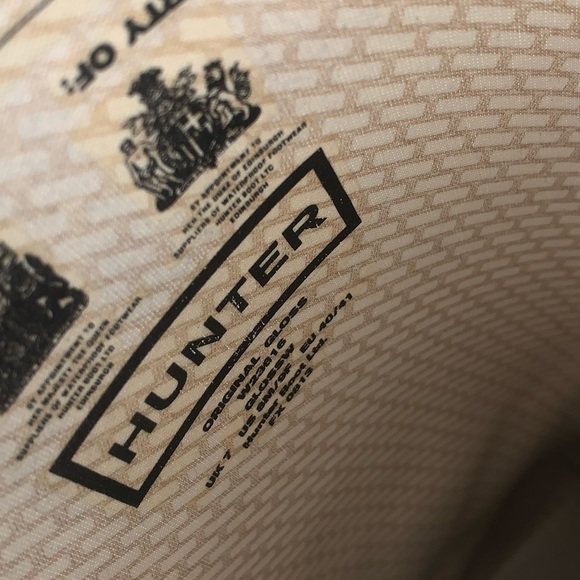 Boots - Picture 6 of 8